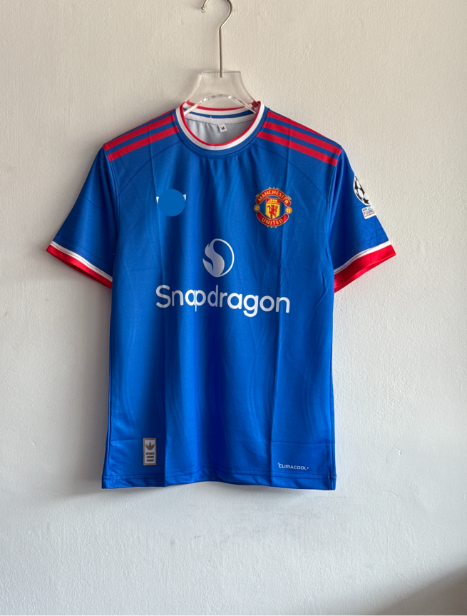 MANCHESTER UNITED 26-27 AWAY KIT CUNHA (S)